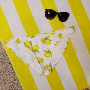 IKA KUL BIKINI BOTTOM, WHITE WITH LEMON PRINT, L